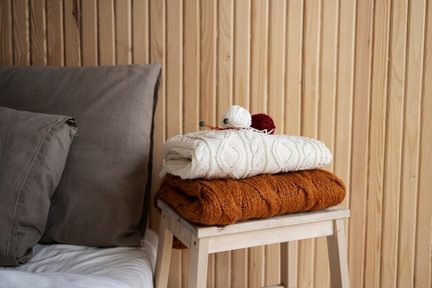 Dlaczego warto zainwestować w naturalne materiały sypialniane?